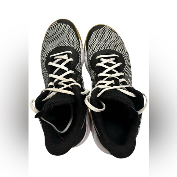 KD Trey 5 IX Men’s Basketball Shoes - Sz 10 - Picture 3 of 3